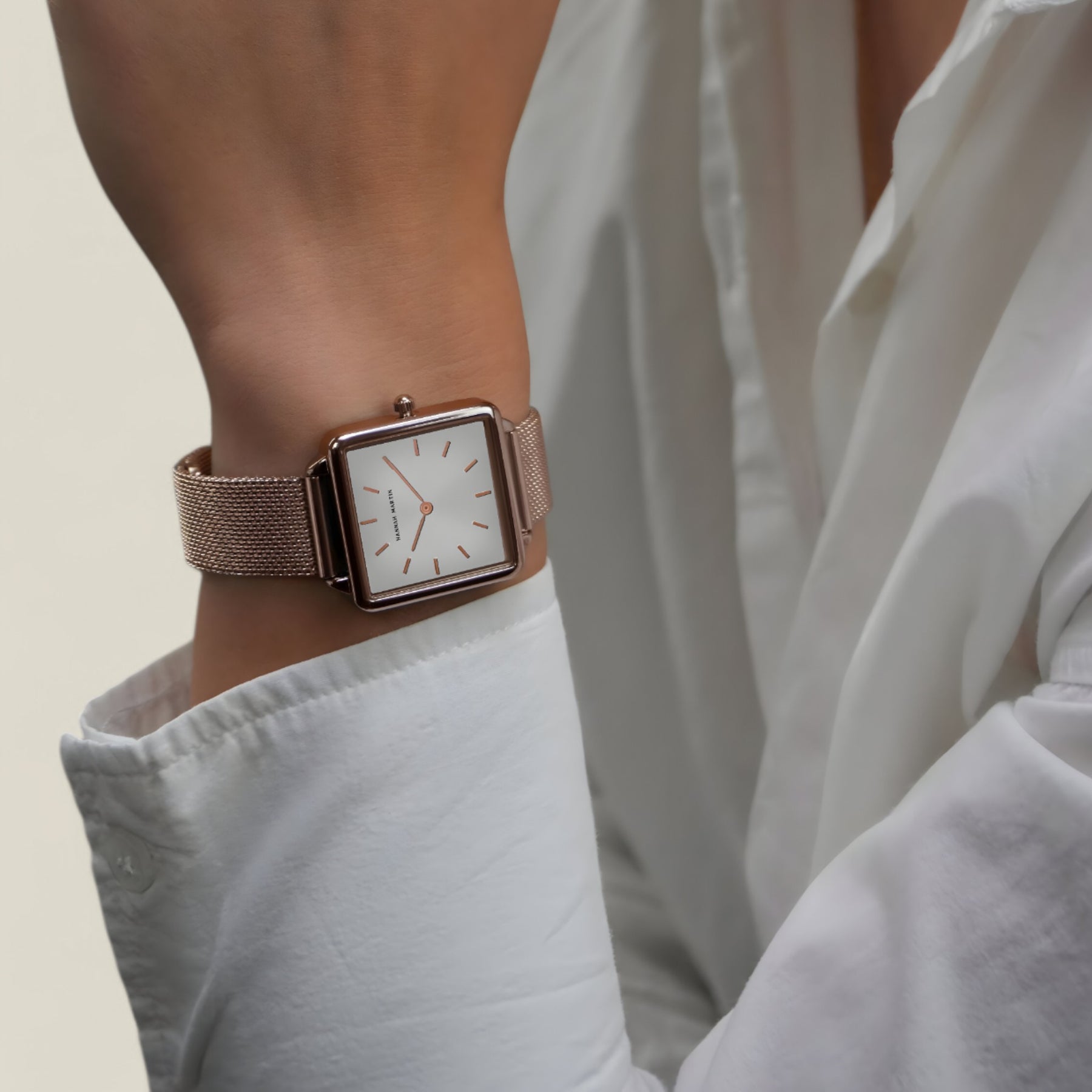 Mia | Square Face Watch - Alltägliche Raffinesse - - Mia | Square Face Watch - Alltägliche Raffinesse - €25 - Concept FashionLab